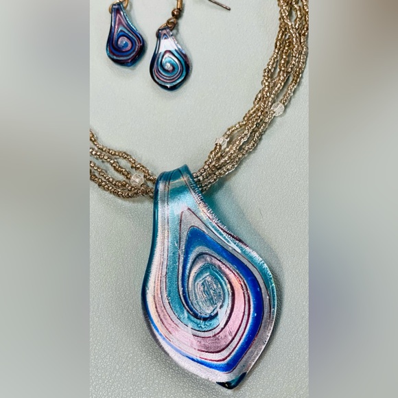 ✨Murano-Style Blown Glass Water Drop
Pendant & Earrings Set - Picture 3 of 11